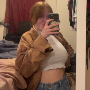 Meet your Posher, Holly